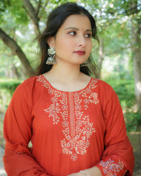 Rust Orange Embroidered 3-Piece Suit Thumbnail 2
