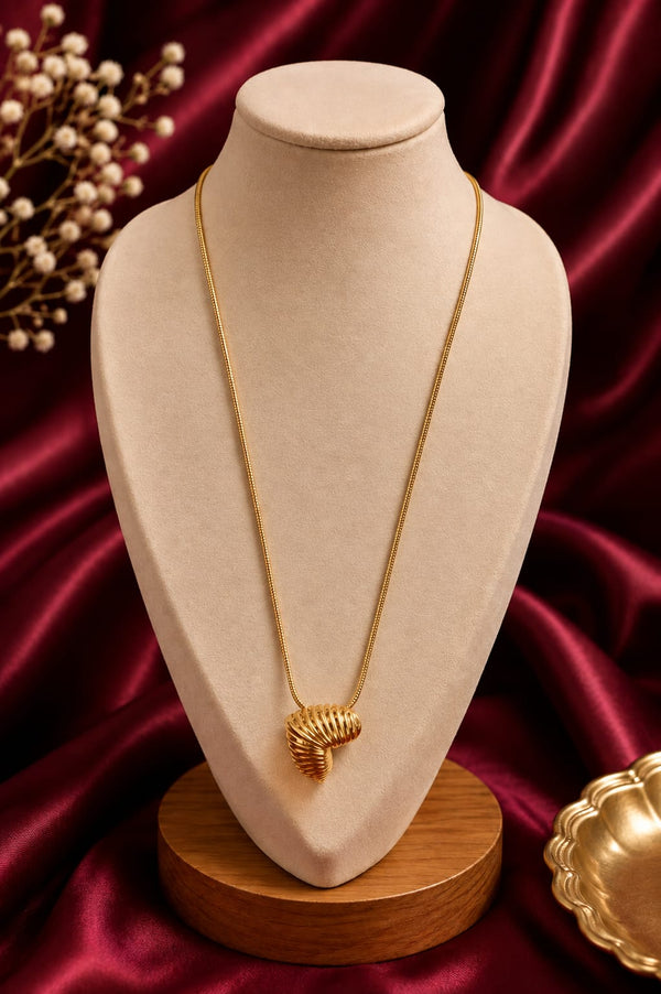 Textured Heart Pendant Necklace
