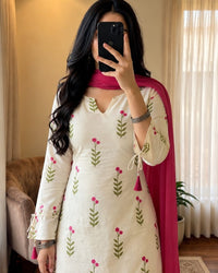 Pink Floral Printed 3-Piece Farshi Suit Thumbnail 2